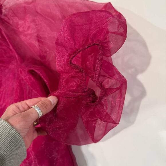 CeCe Off Shoulder Sheer Puff Sleeve Blouse Women's Medium Red Glam Renaissance - Picture 2 of 8